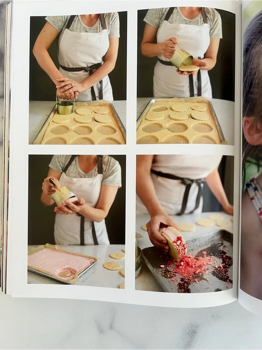 Pull Up A Chair by Tiffani Thiessen, Hardcover Cookbook